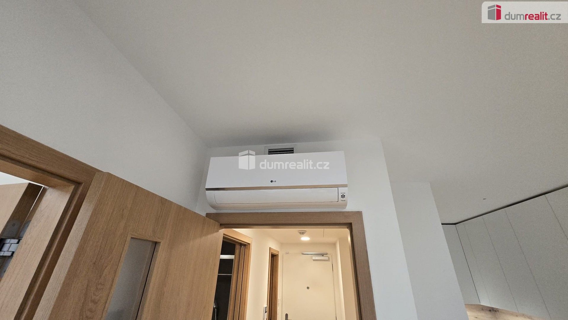 Pronájem bytu 2+kk 52 m² - foto 8