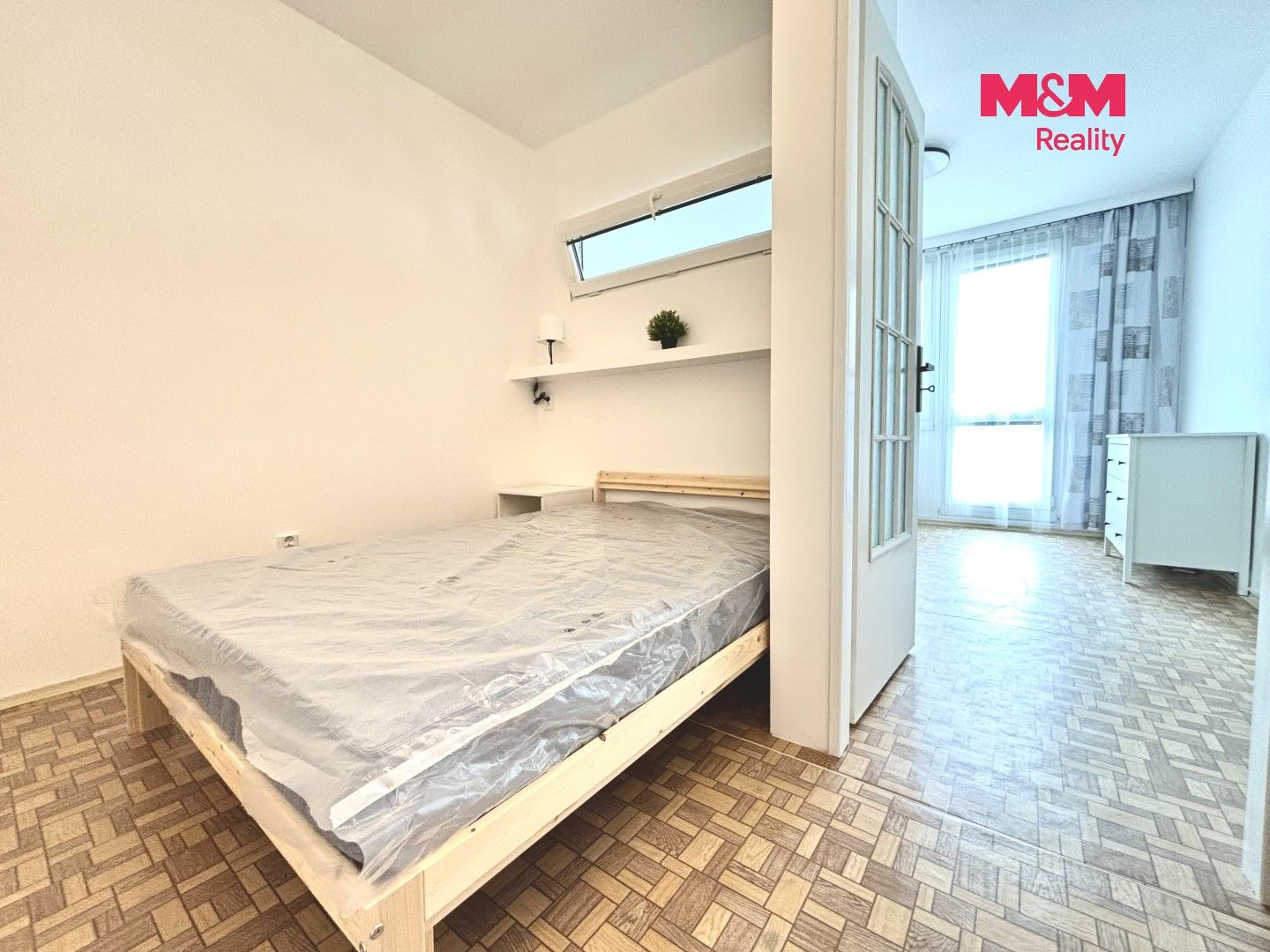 Pronájem bytu 1+1 40 m² - foto 4