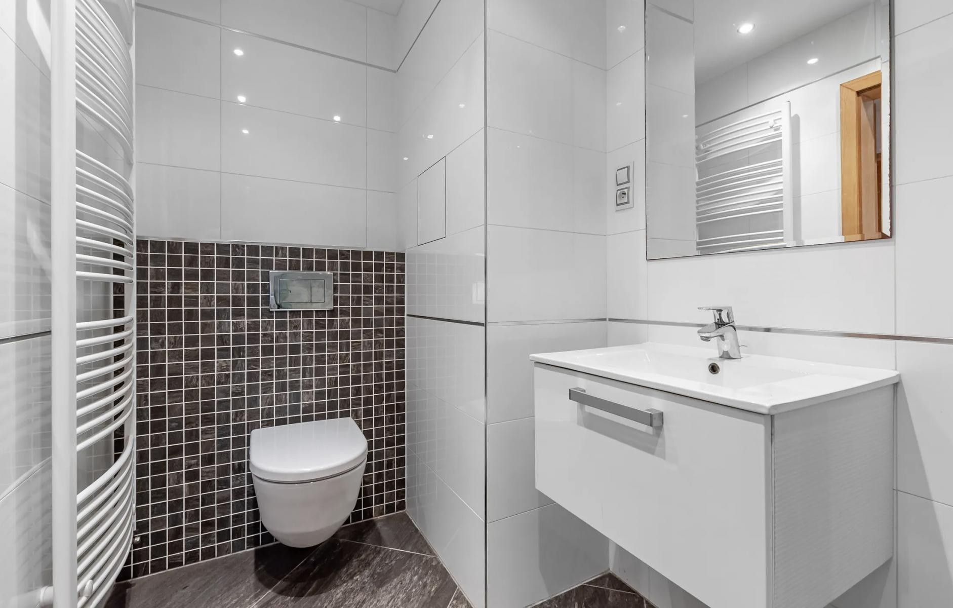 Pronájem bytu 2+kk 62 m² - foto 10
