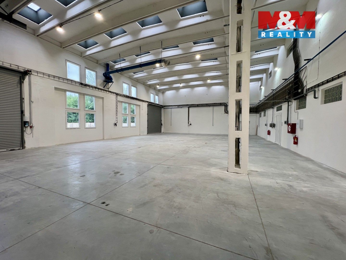 Pronájem komerčního prostoru 410 m² - foto 3