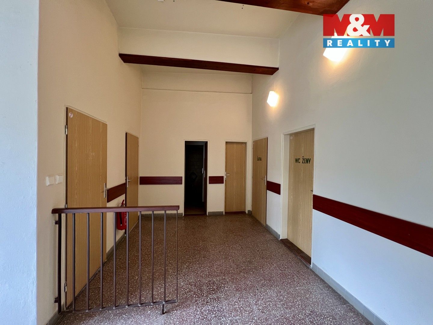 Pronájem komerčního prostoru 410 m² - foto 24