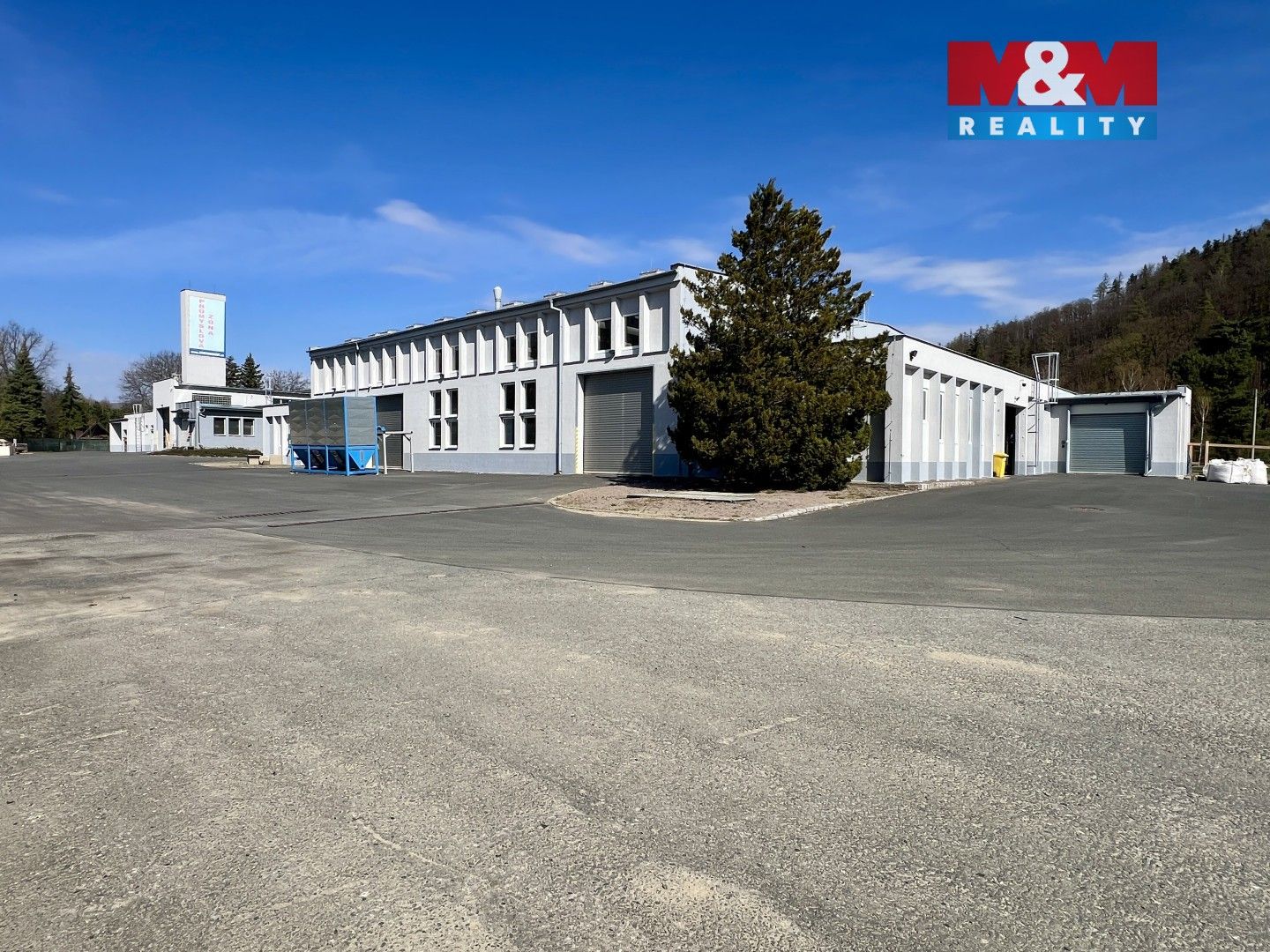 Pronájem komerčního prostoru 410 m² - foto 25