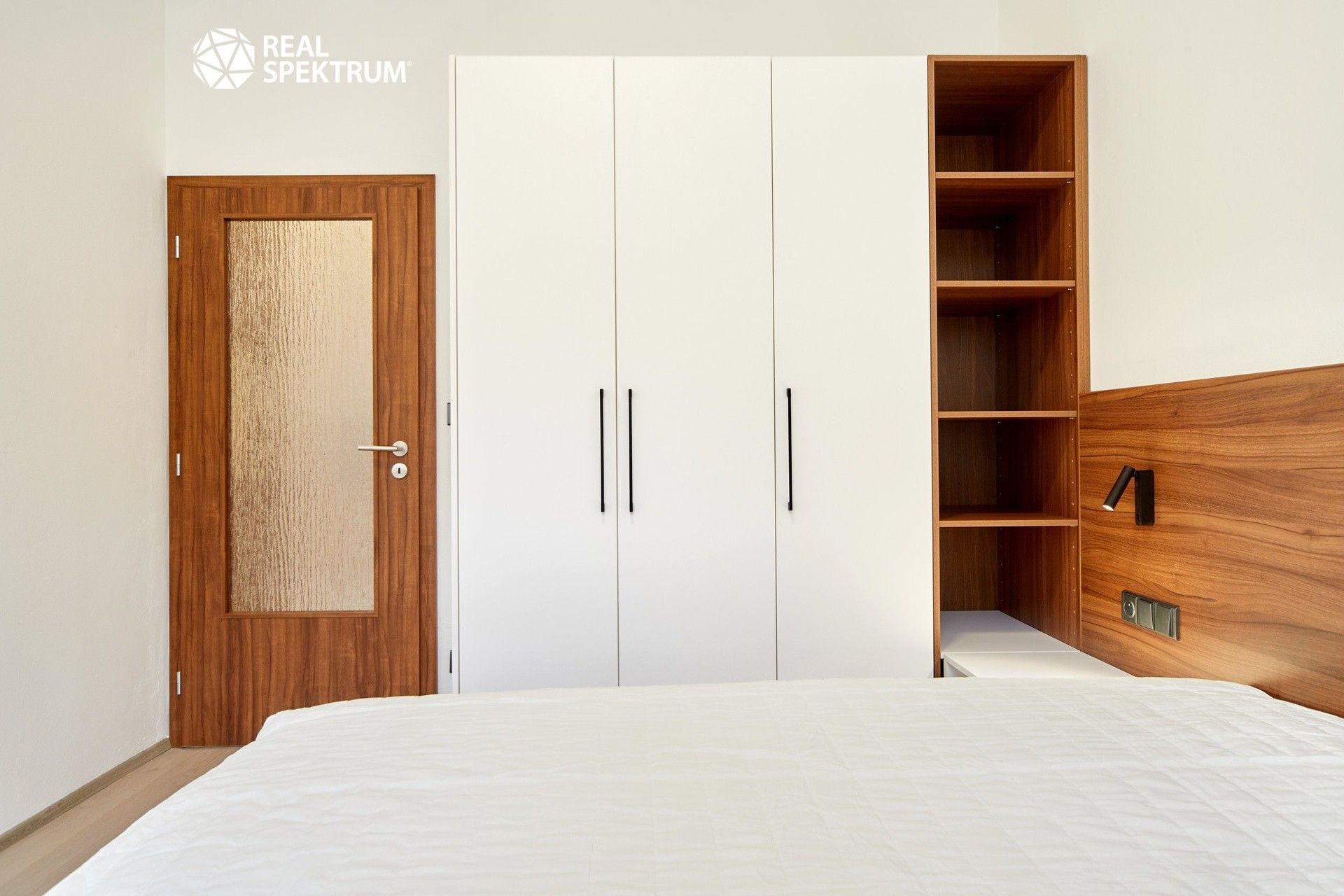 Pronájem bytu 3+kk 80 m² - foto 5