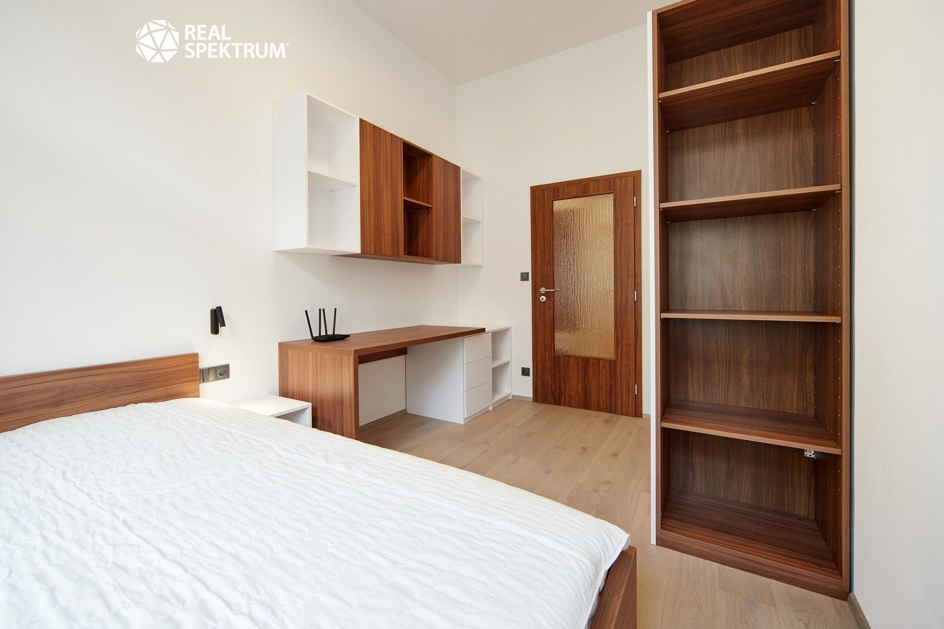 Pronájem bytu 3+kk 80 m² - foto 10