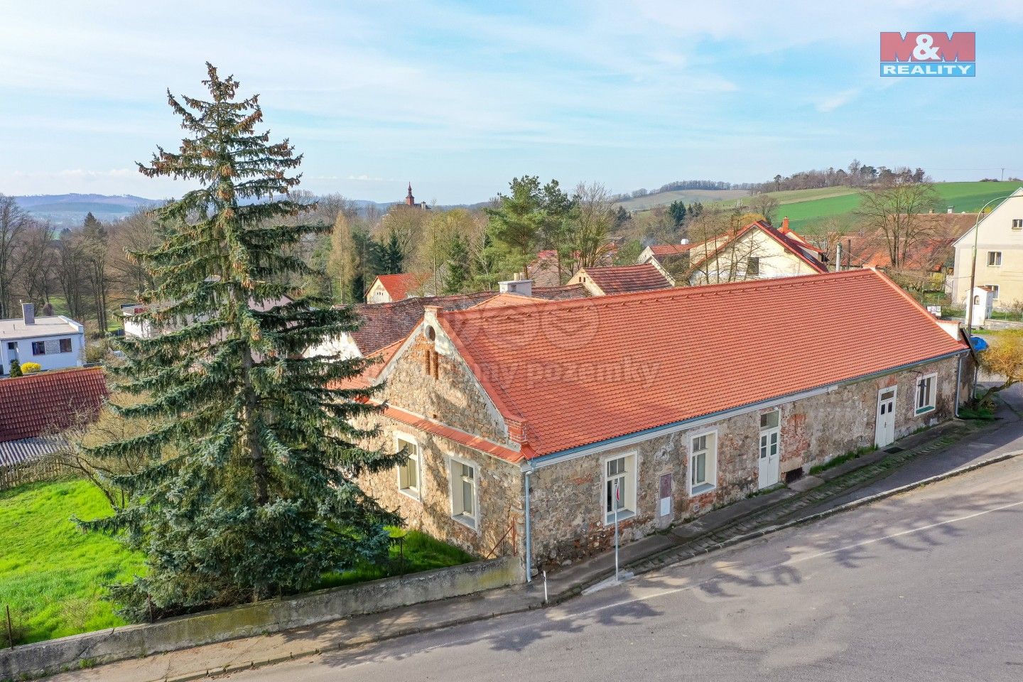 Prodej komerčního prostoru 290 m² - foto 4