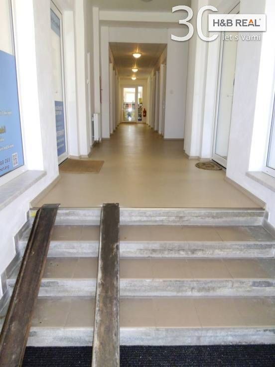 Pronájem komerčního prostoru 40 m² - foto 6