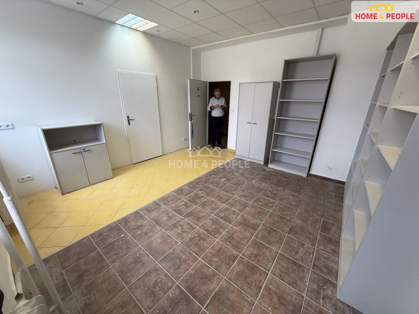 Pronájem komerčního prostoru 21 m² - foto 5