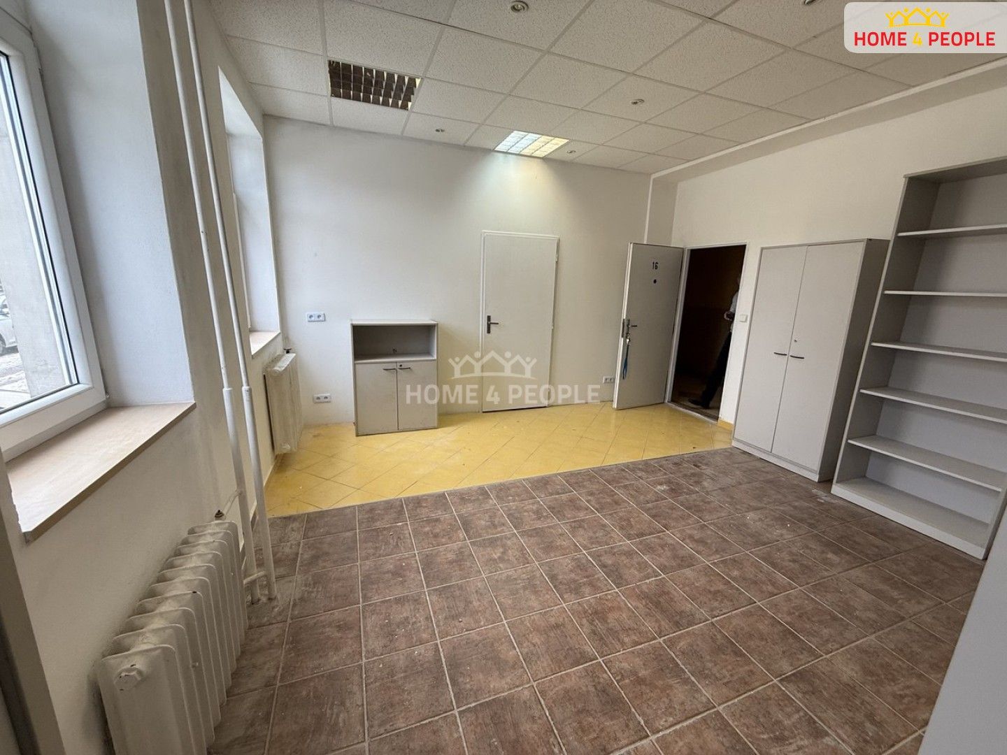 Pronájem komerčního prostoru 21 m² - foto 4