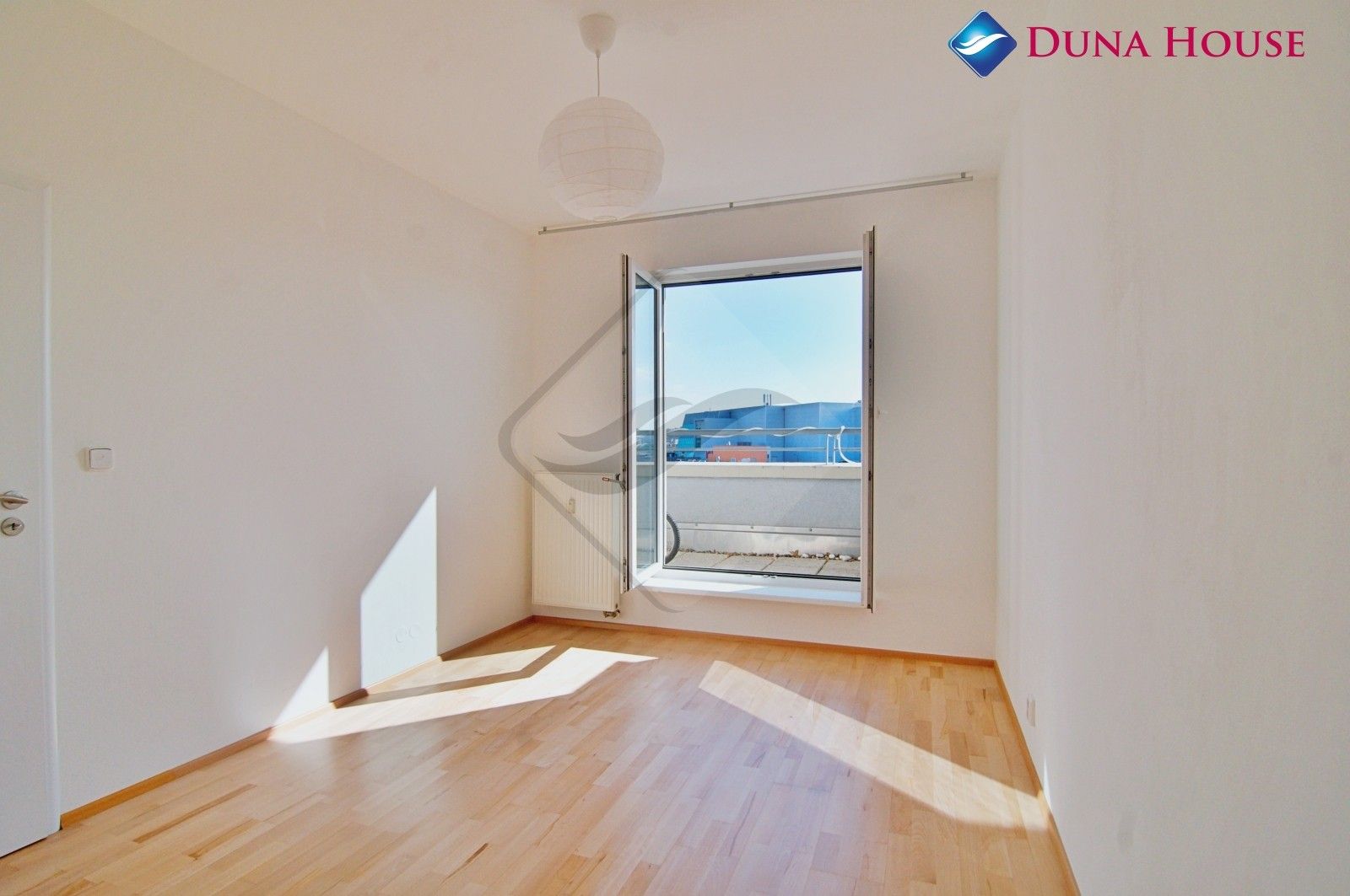 Pronájem bytu 2+kk 64 m² - foto 3