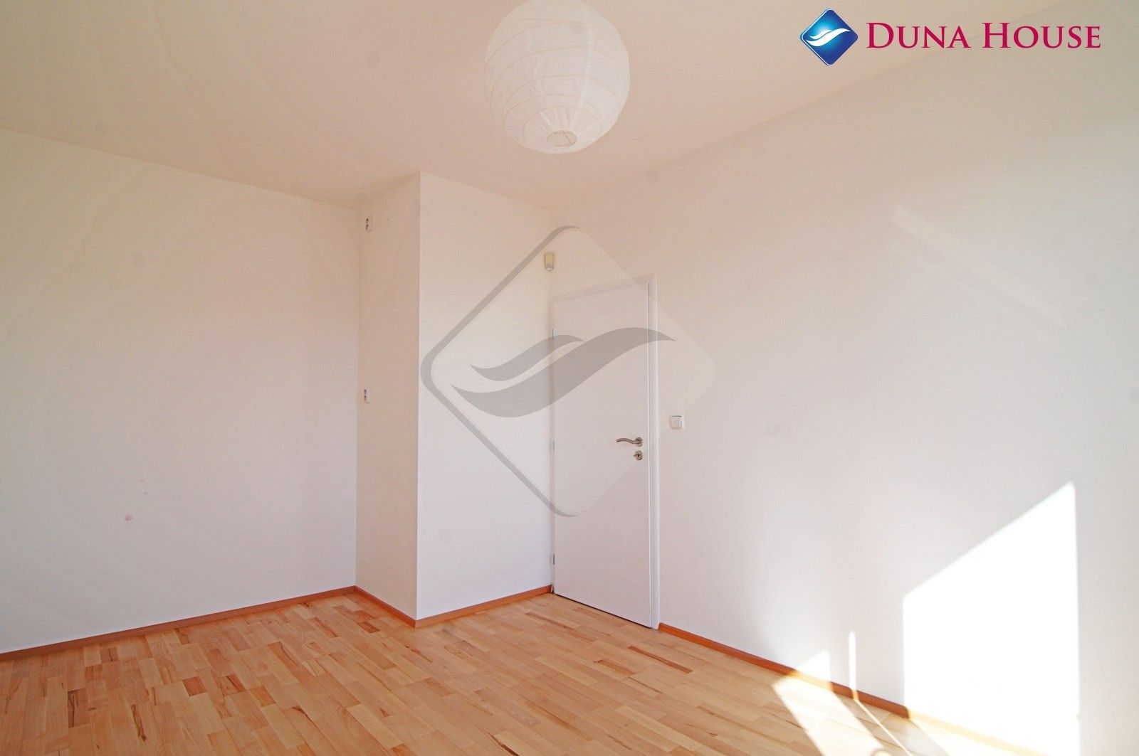 Pronájem bytu 2+kk 64 m² - foto 8