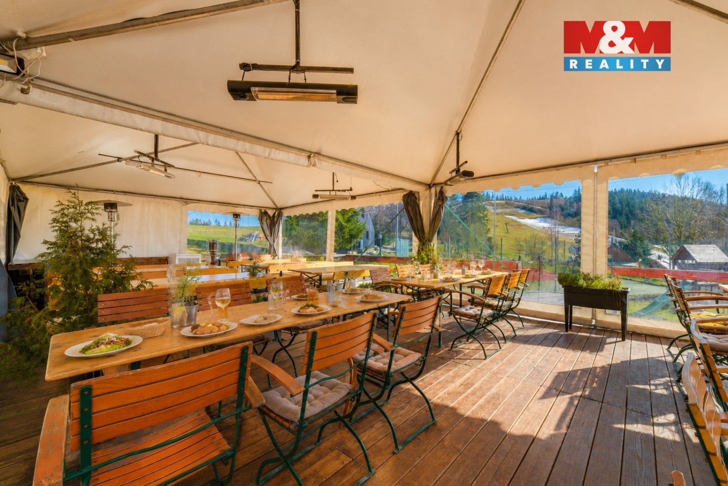Prodej komerčního prostoru 600 m² - foto 6