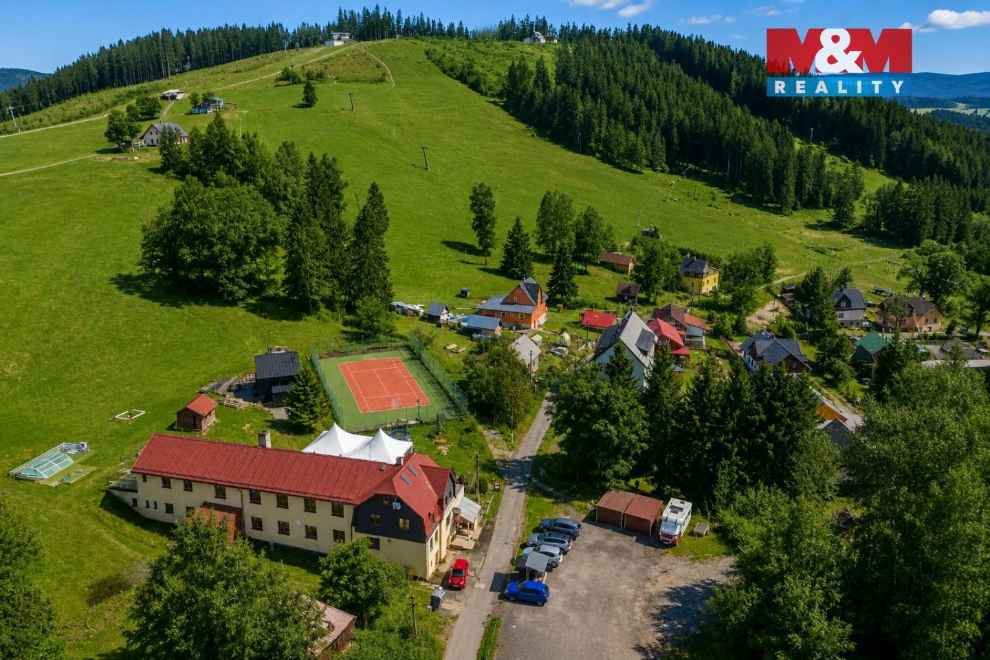 Prodej komerčního prostoru 600 m² - foto 3