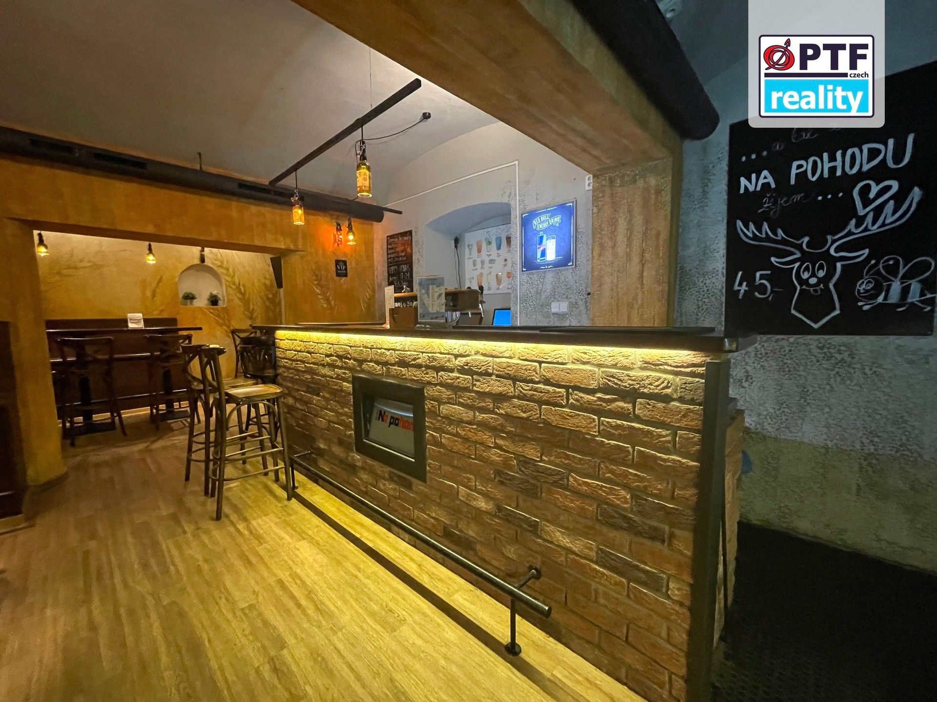 Pronájem komerčního prostoru 102 m² - foto 10