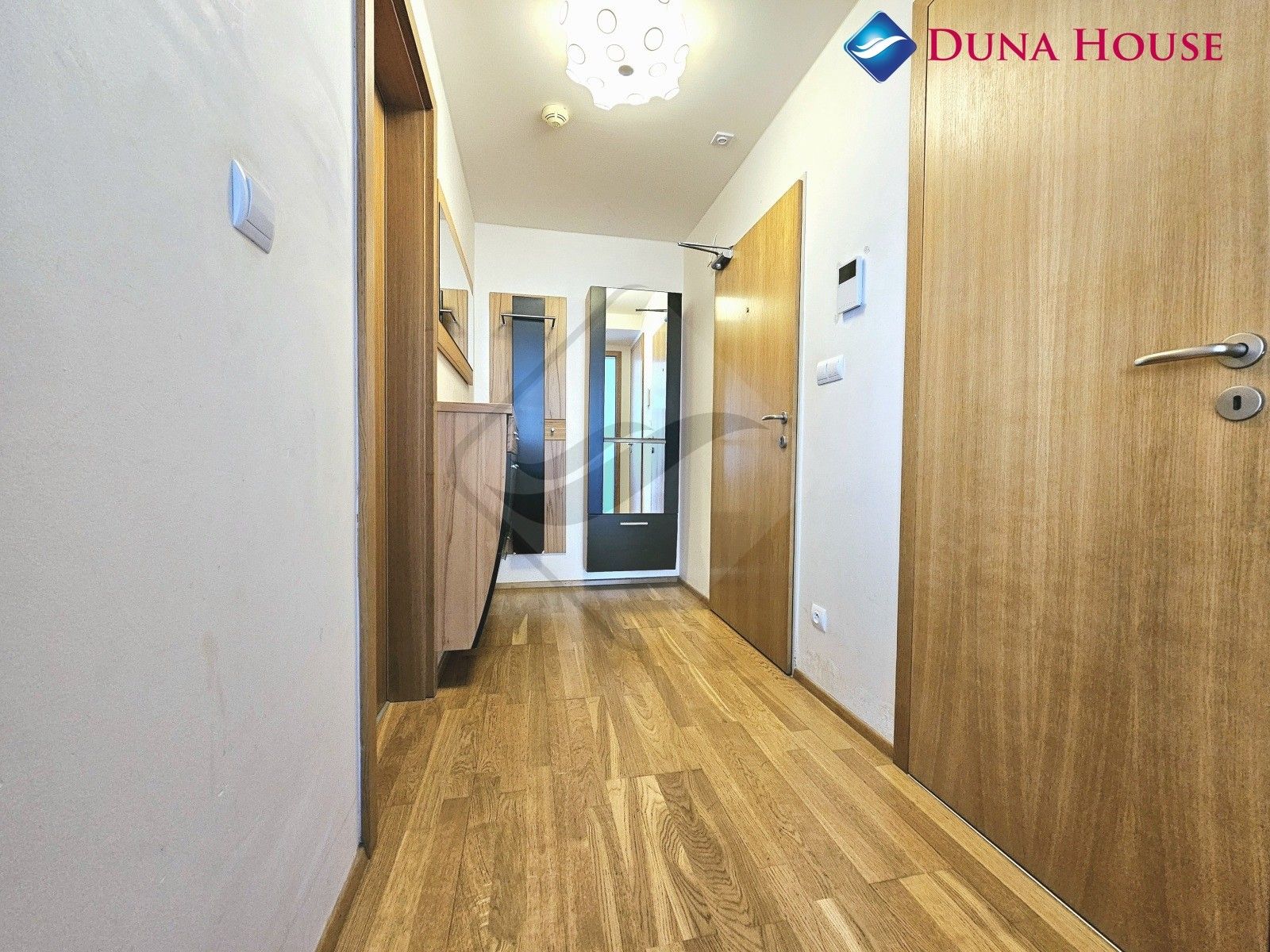 Prodej bytu 1+kk 64 m² - foto 8