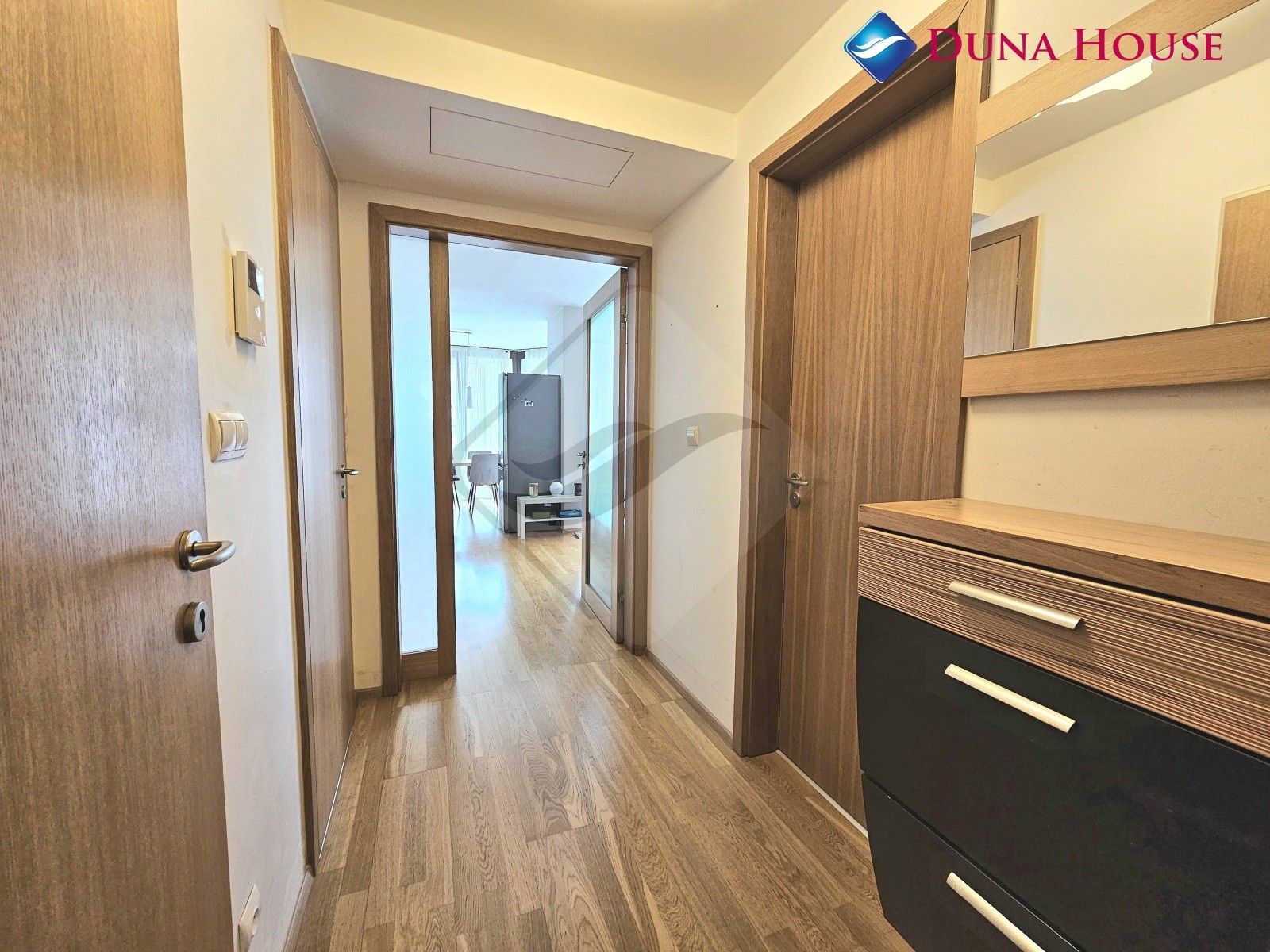 Prodej bytu 1+kk 64 m² - foto 9