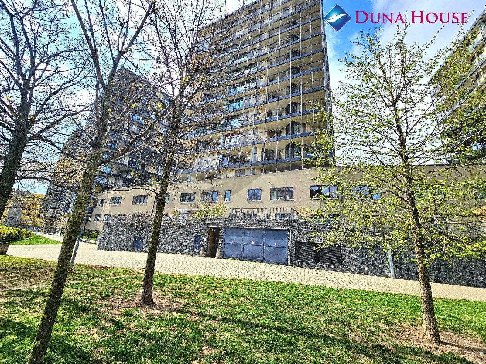 Prodej bytu 1+kk 64 m² - foto 23