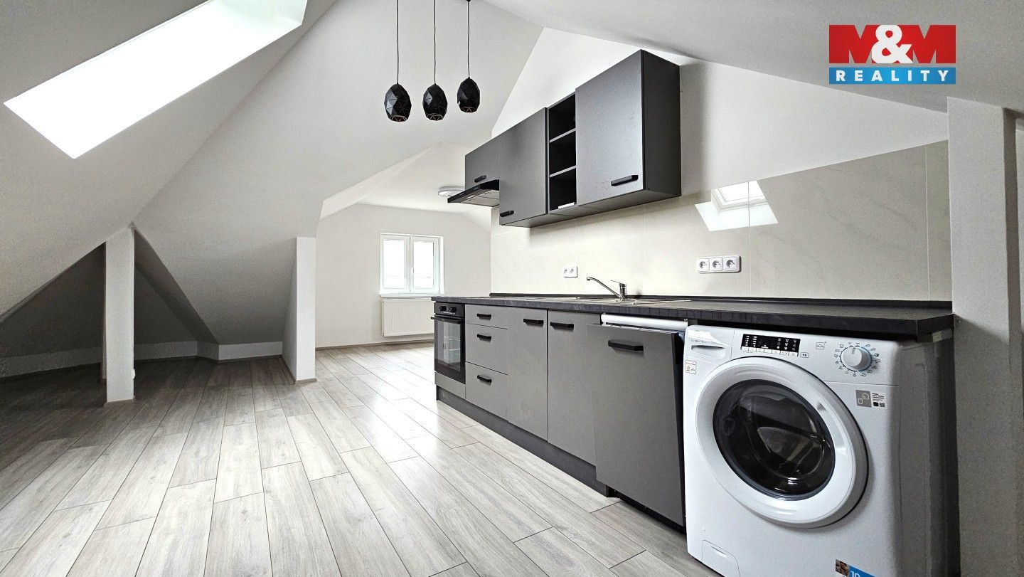 Prodej domu 245 m² - foto 7