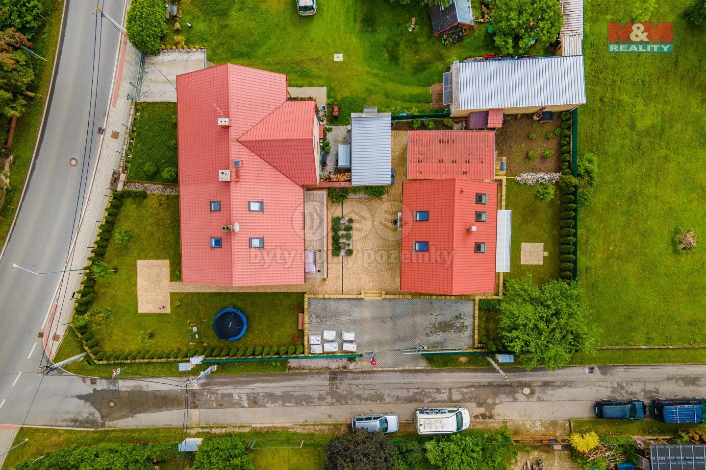 Prodej domu 253 m² - foto 1
