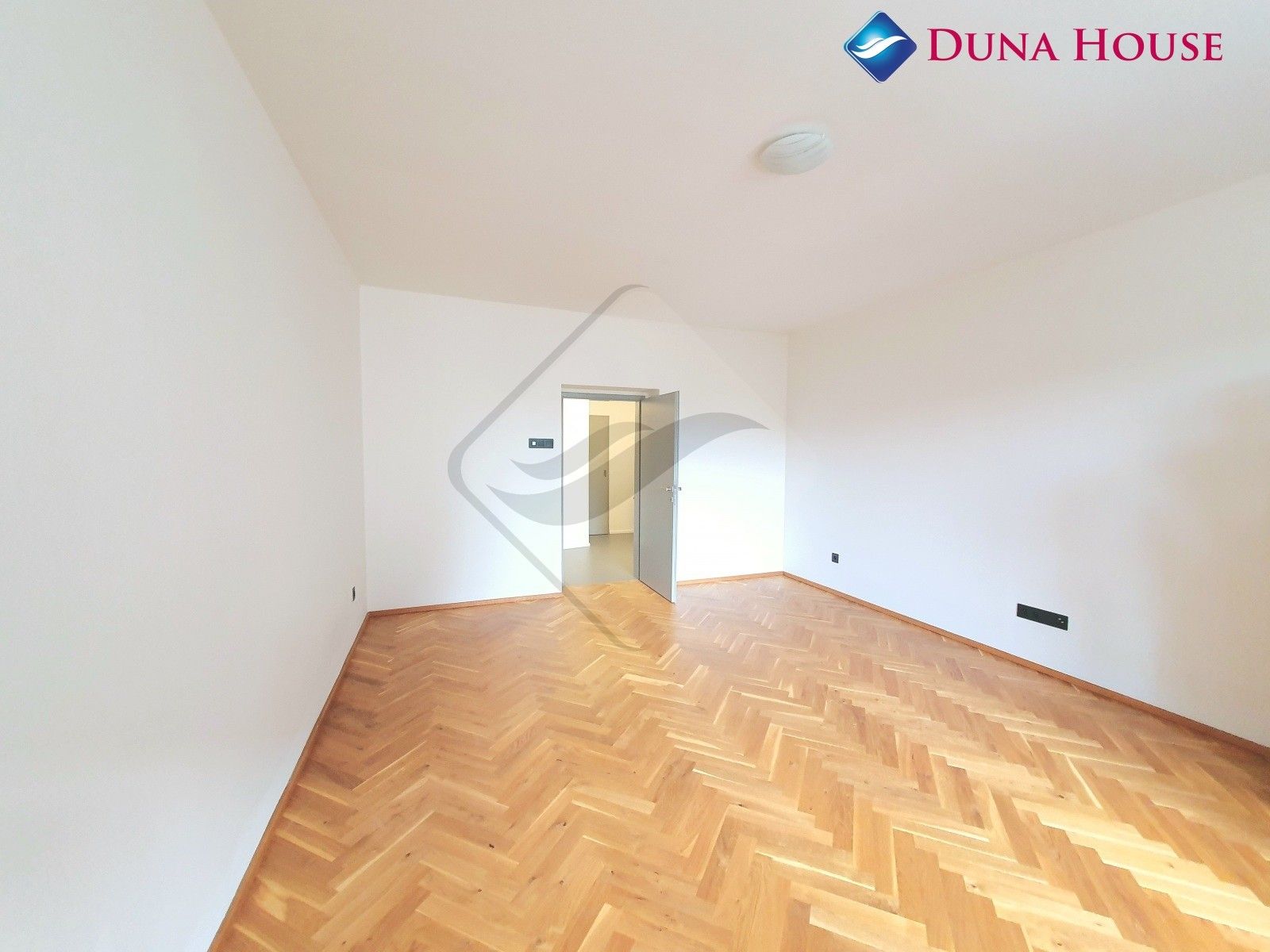 Prodej bytu 2+1 83 m² - foto 11