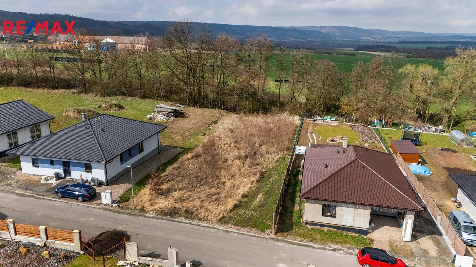 Prodej pozemku 2649 m² - foto 4