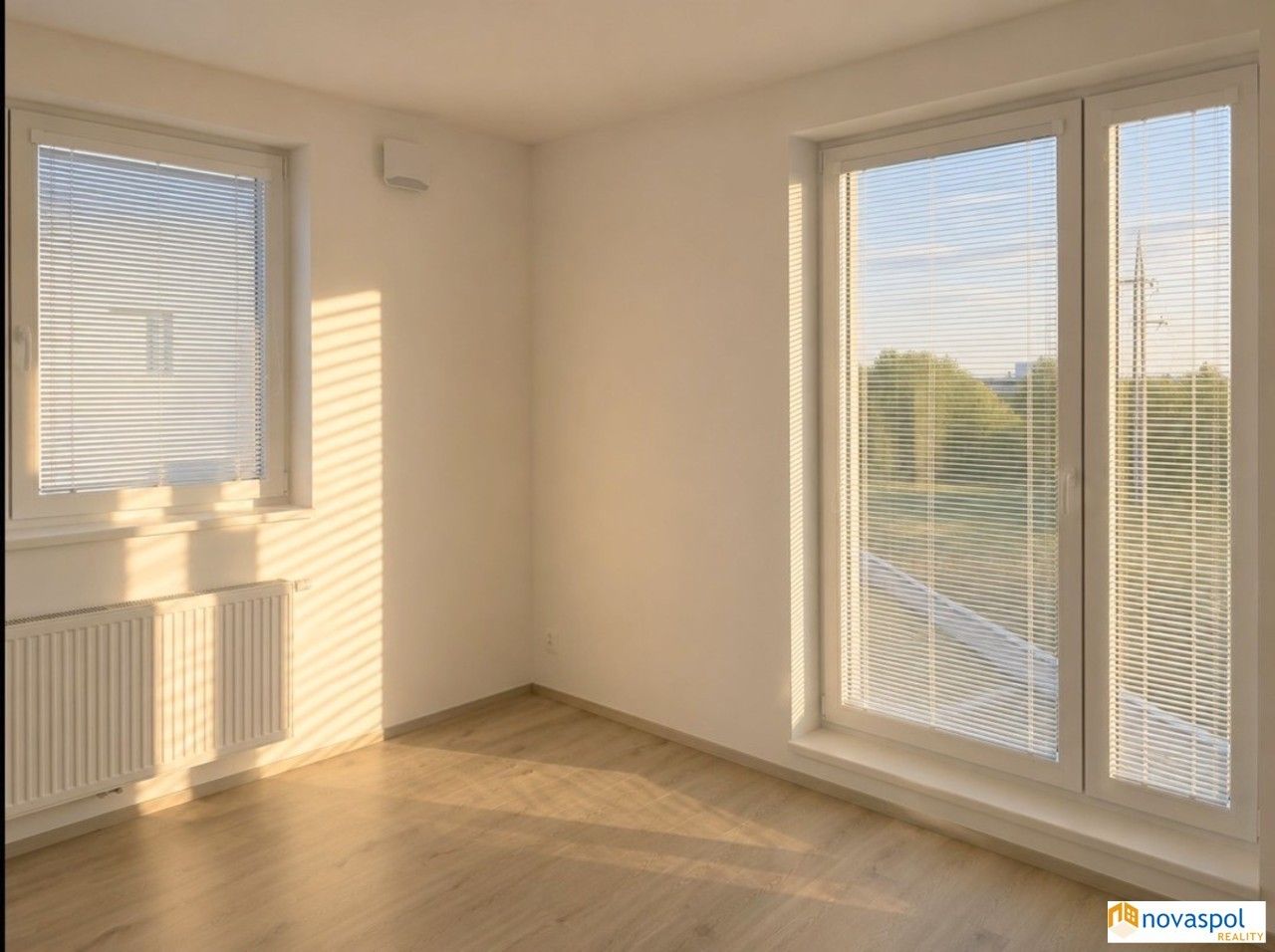 Pronájem bytu 2+kk 61 m² - foto 3