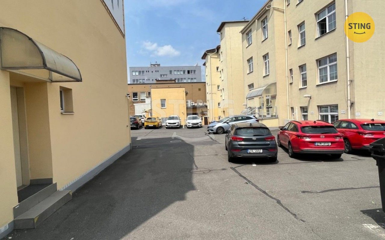 Pronájem komerčního prostoru 280 m² - foto 17