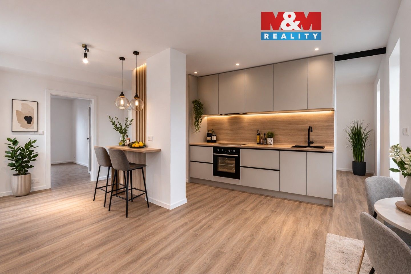 Prodej bytu 3+kk 62 m² - foto 1
