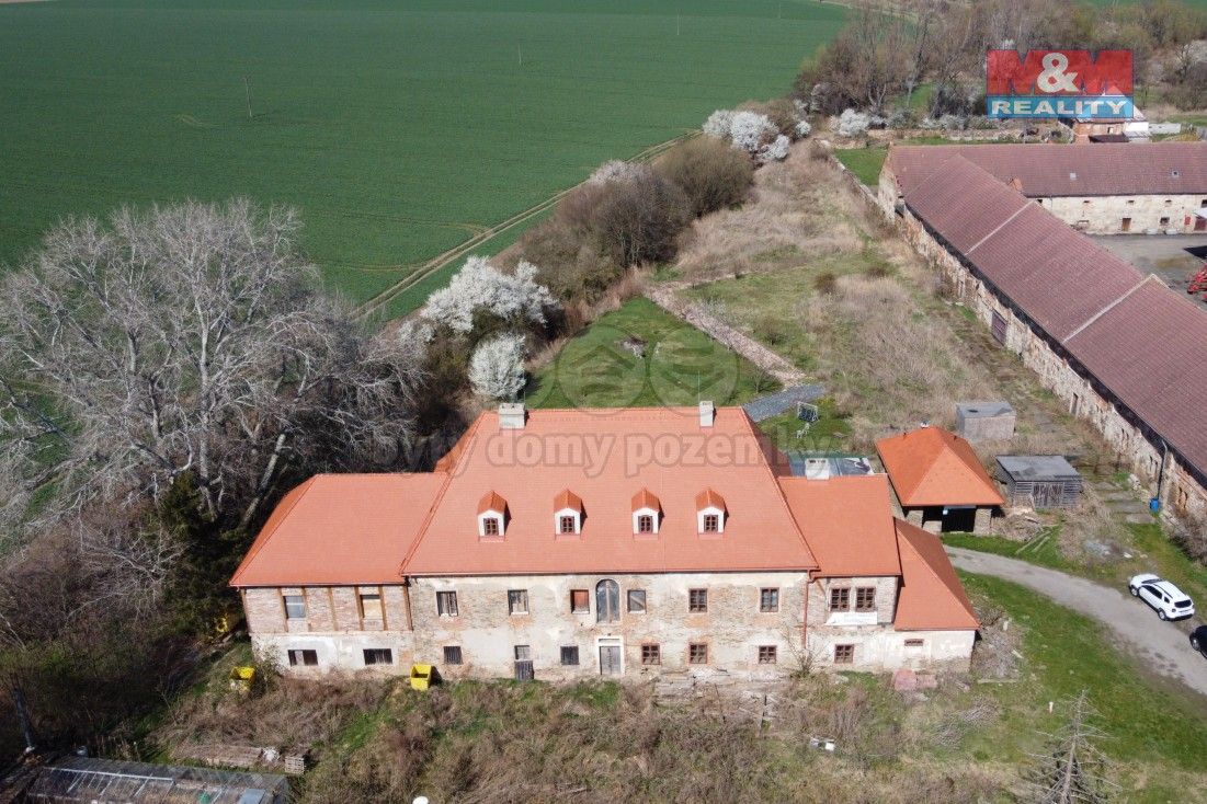 Prodej komerčního prostoru 983 m² - foto 7