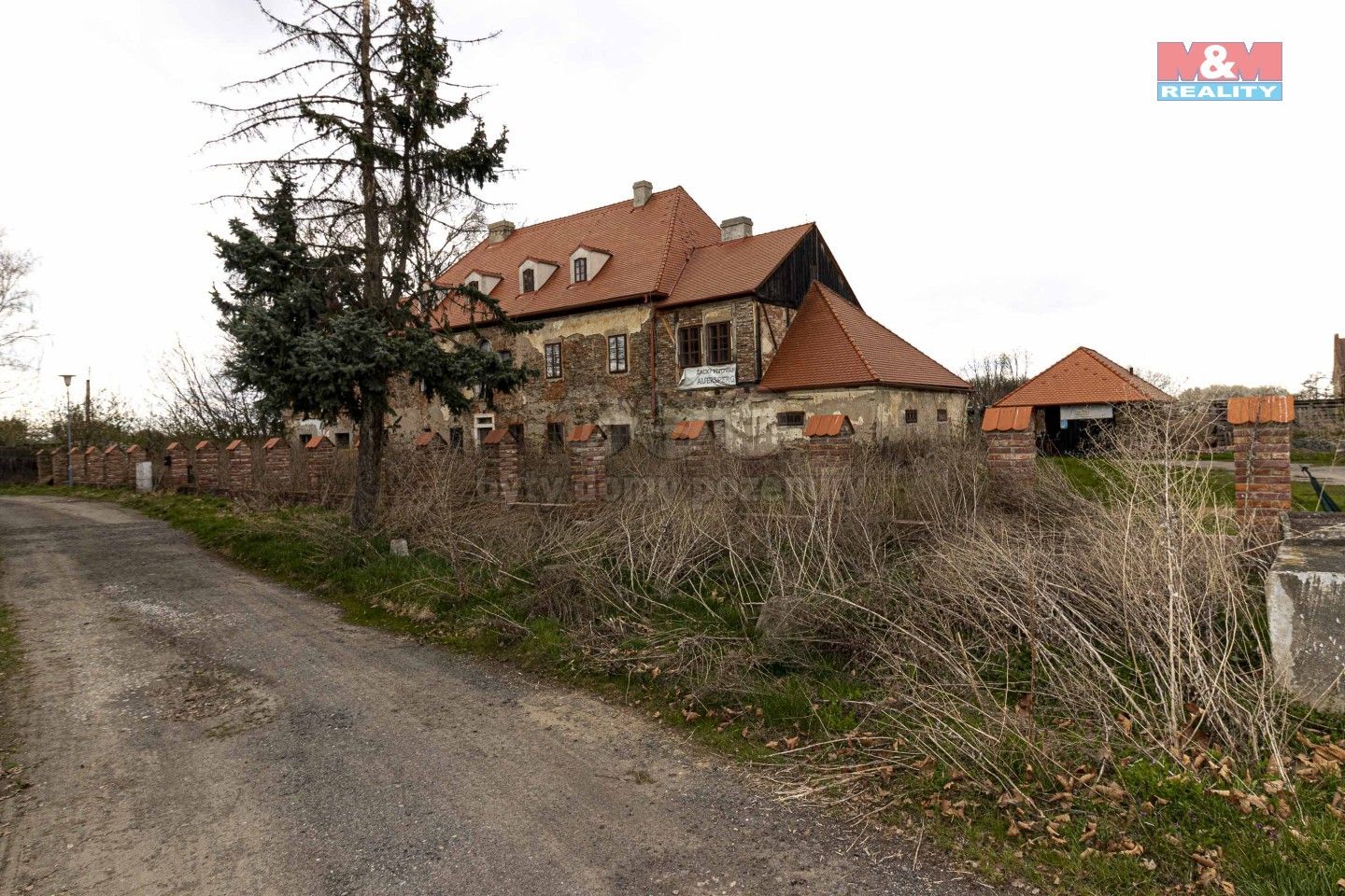 Prodej komerčního prostoru 983 m² - foto 10