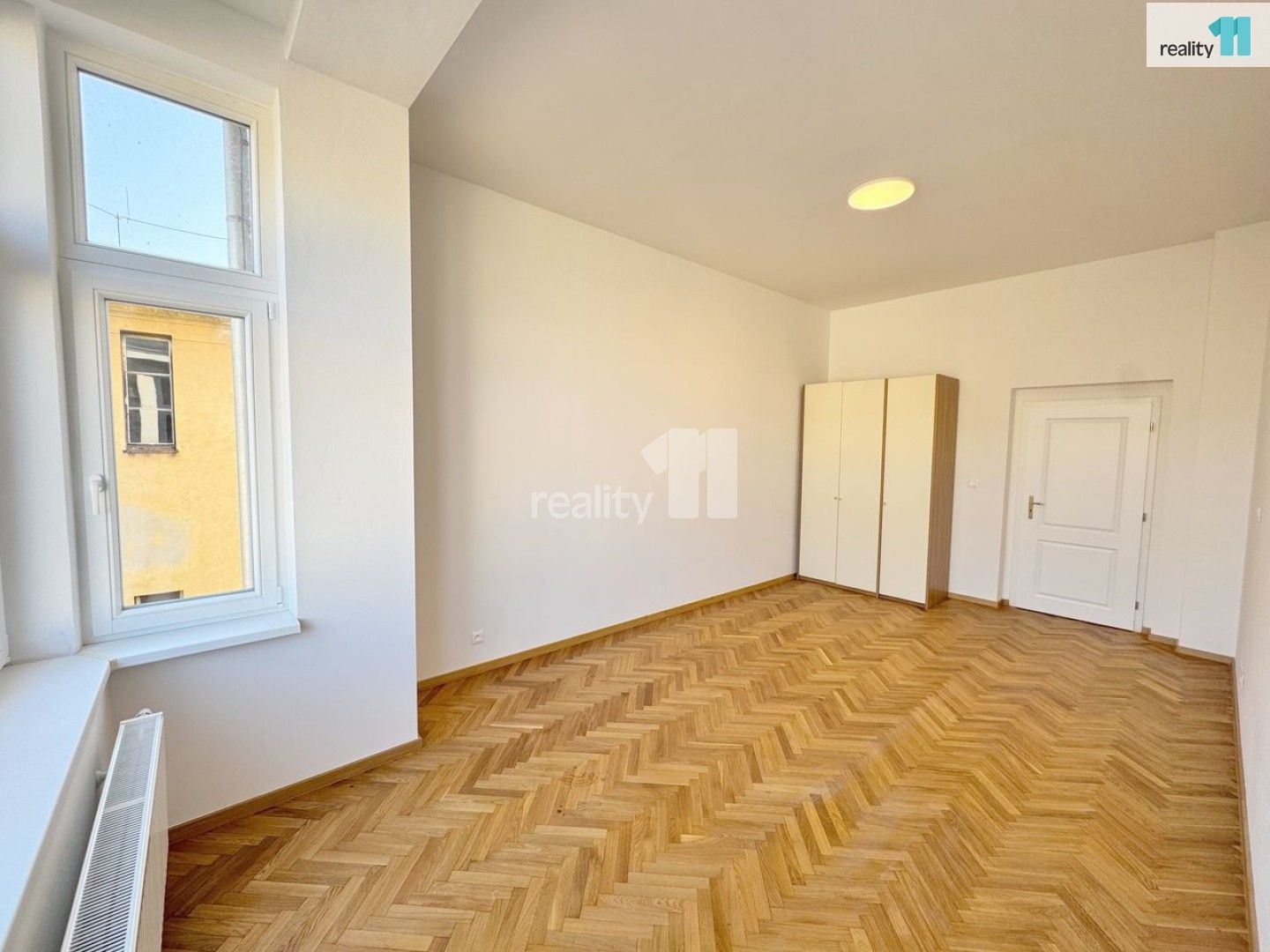 Pronájem bytu 3+kk 82 m² - foto 5