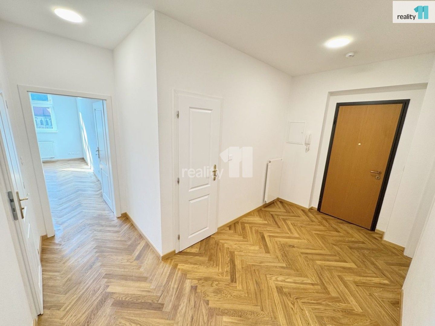 Pronájem bytu 3+kk 82 m² - foto 10