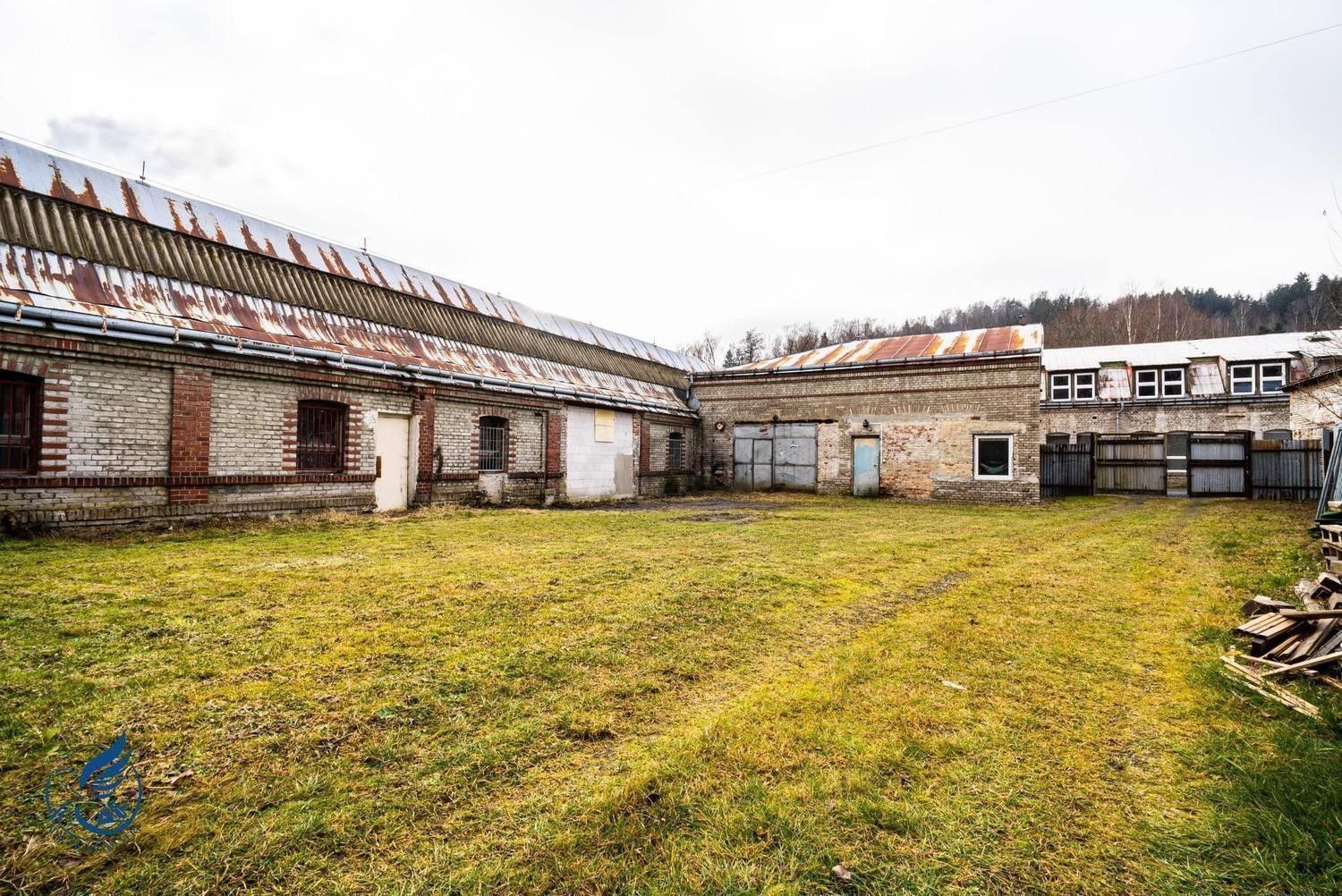 Prodej komerčního prostoru 2500 m² - foto 3