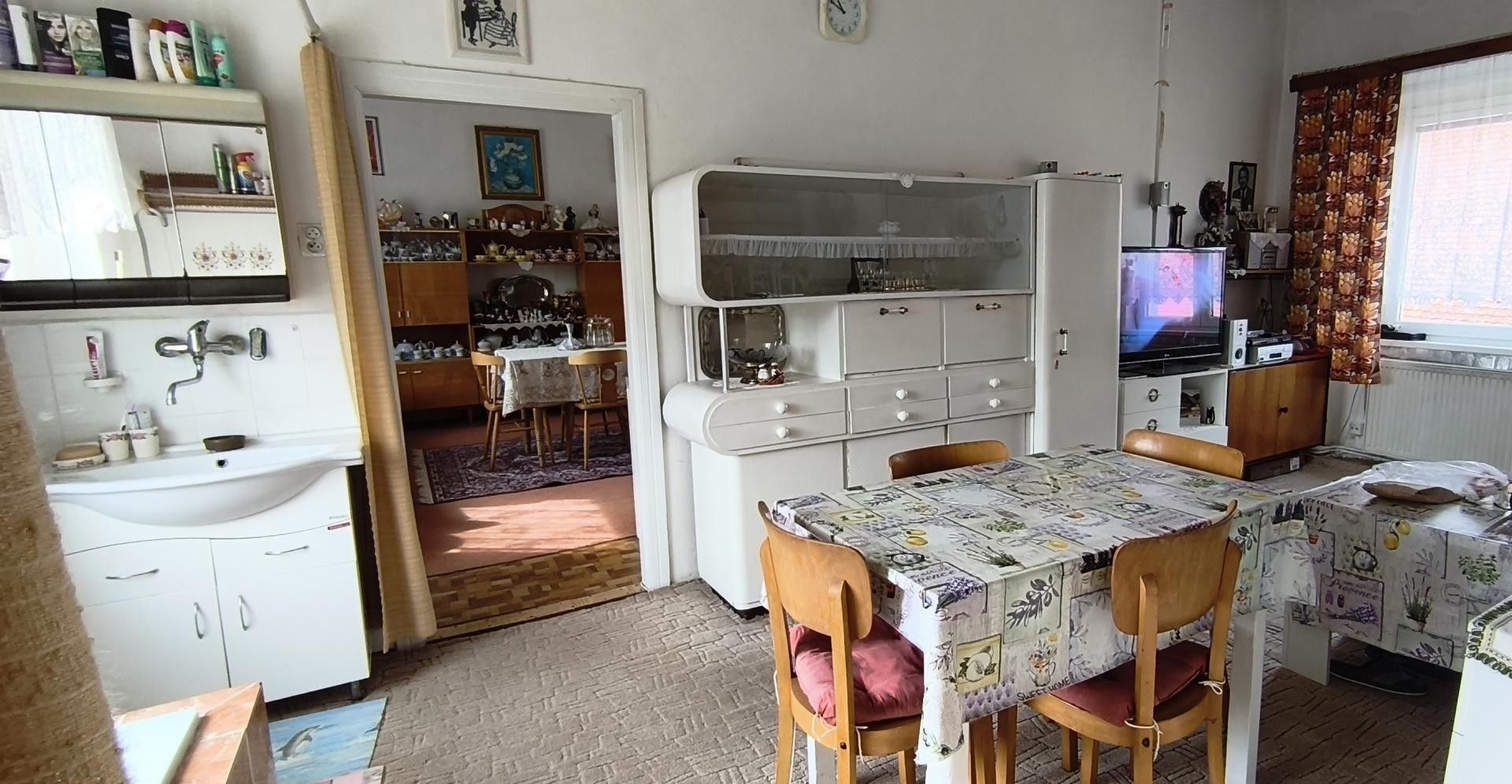 Prodej komerčního prostoru 150 m² - foto 6
