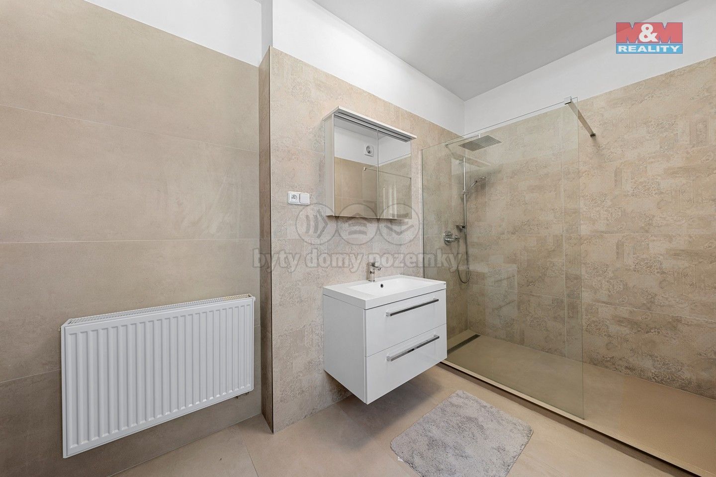 Prodej domu 900 m² - foto 3