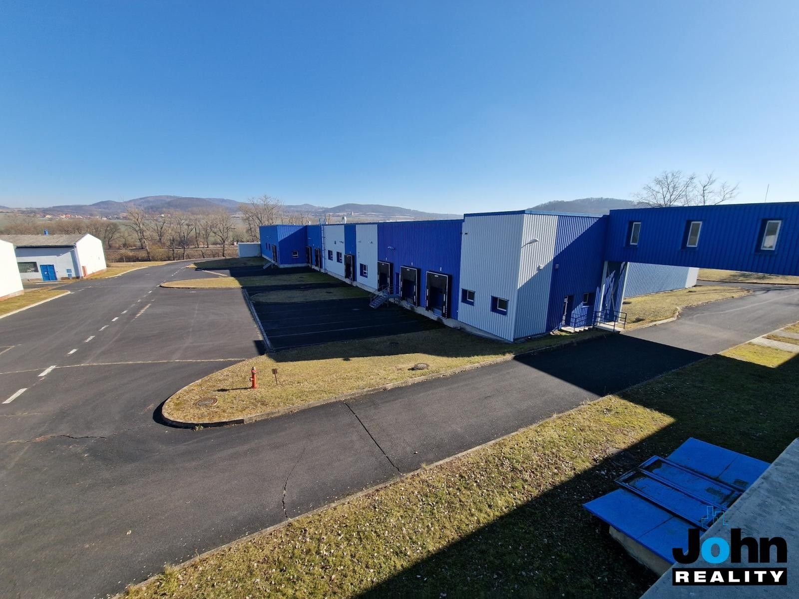 Pronájem komerčního prostoru 4750 m² - foto 4