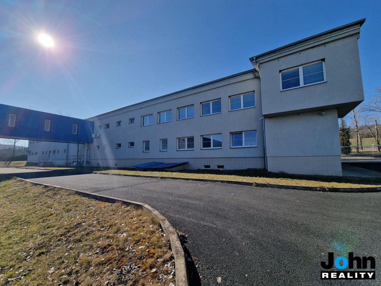 Pronájem komerčního prostoru 4750 m² - foto 3