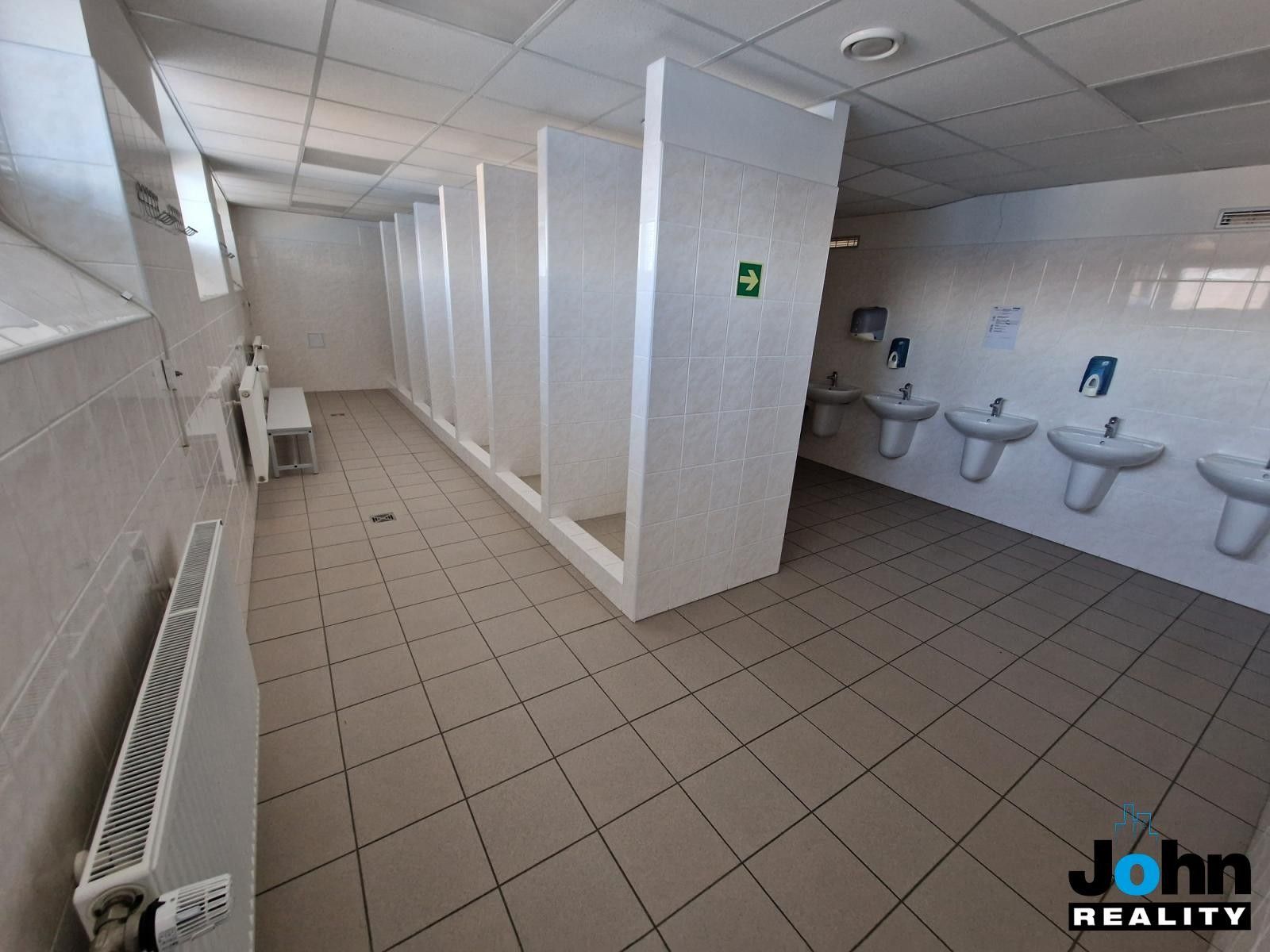 Pronájem komerčního prostoru 4750 m² - foto 16
