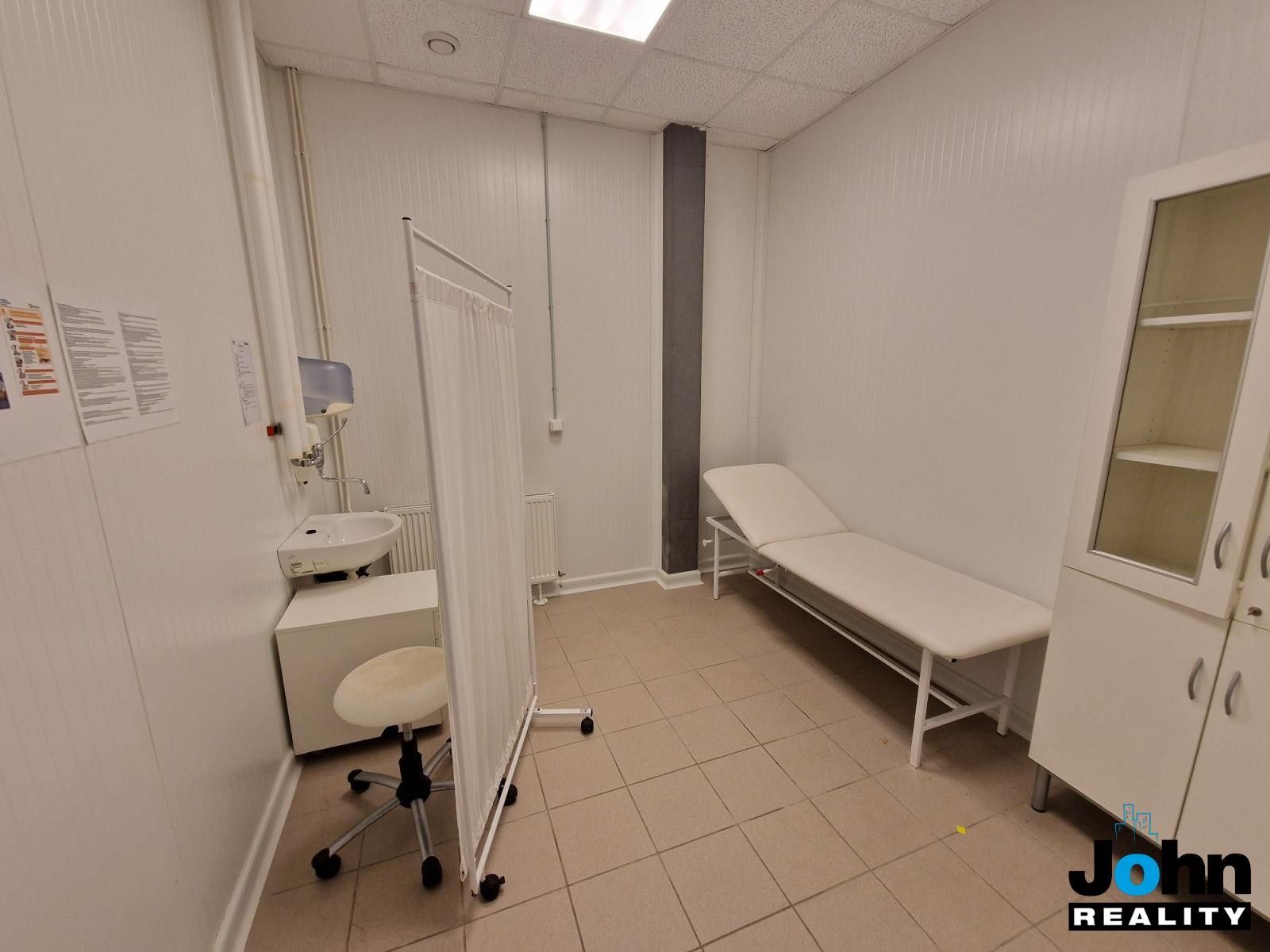 Pronájem komerčního prostoru 4750 m² - foto 19