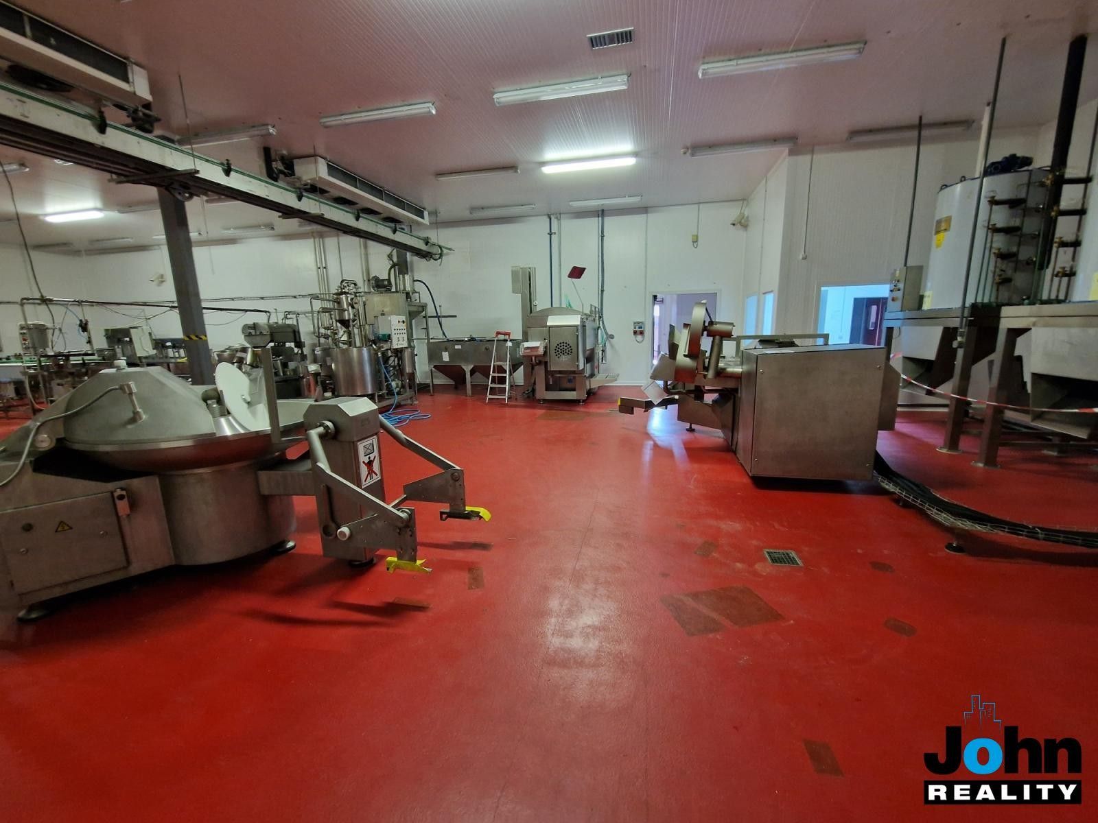 Pronájem komerčního prostoru 4750 m² - foto 24