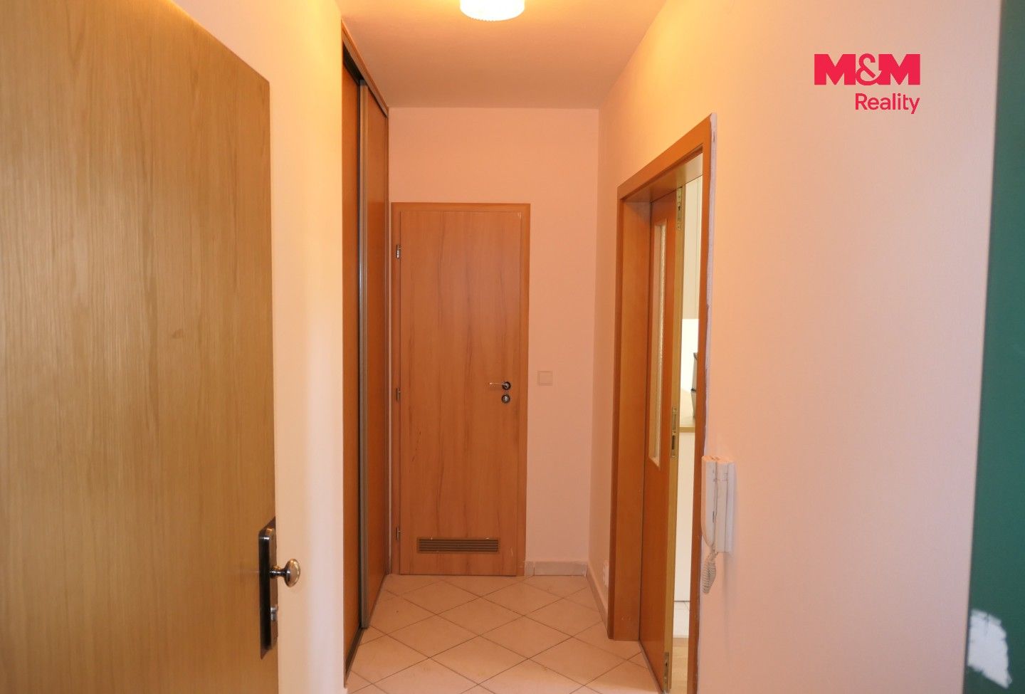 Pronájem bytu 1+kk 28 m² - foto 14