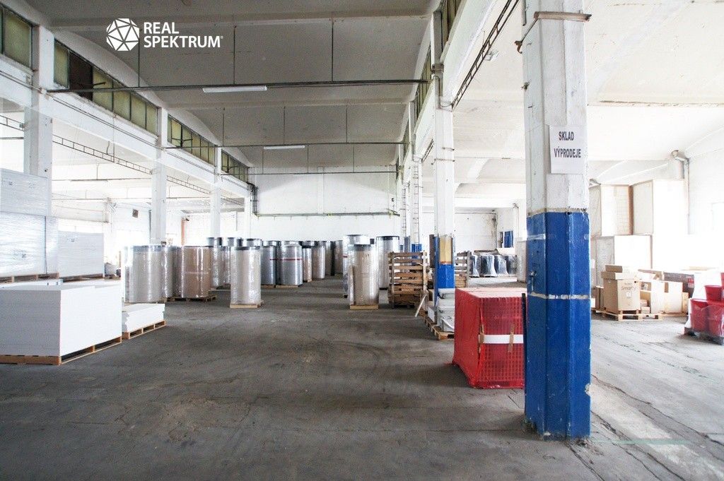 Pronájem komerčního prostoru 3454 m² - foto 7