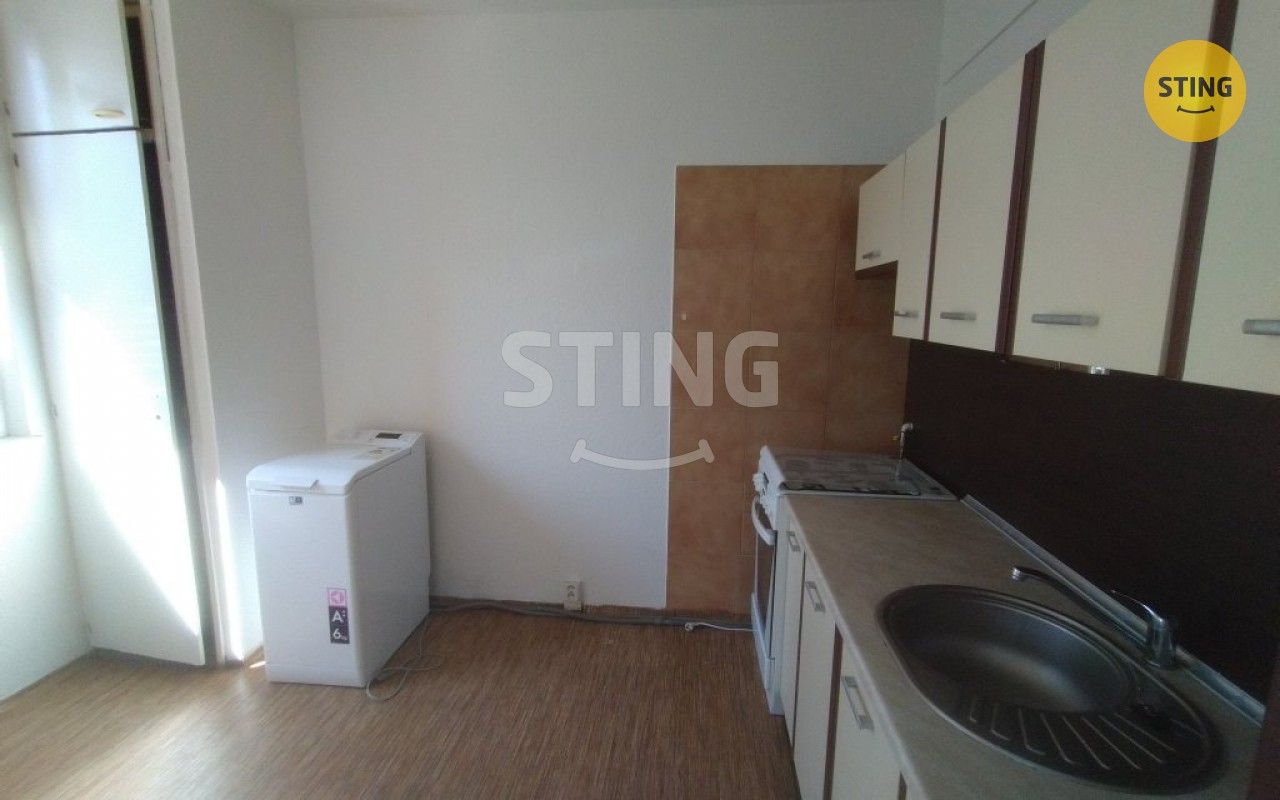 Pronájem bytu 2+1 44 m² - foto 5