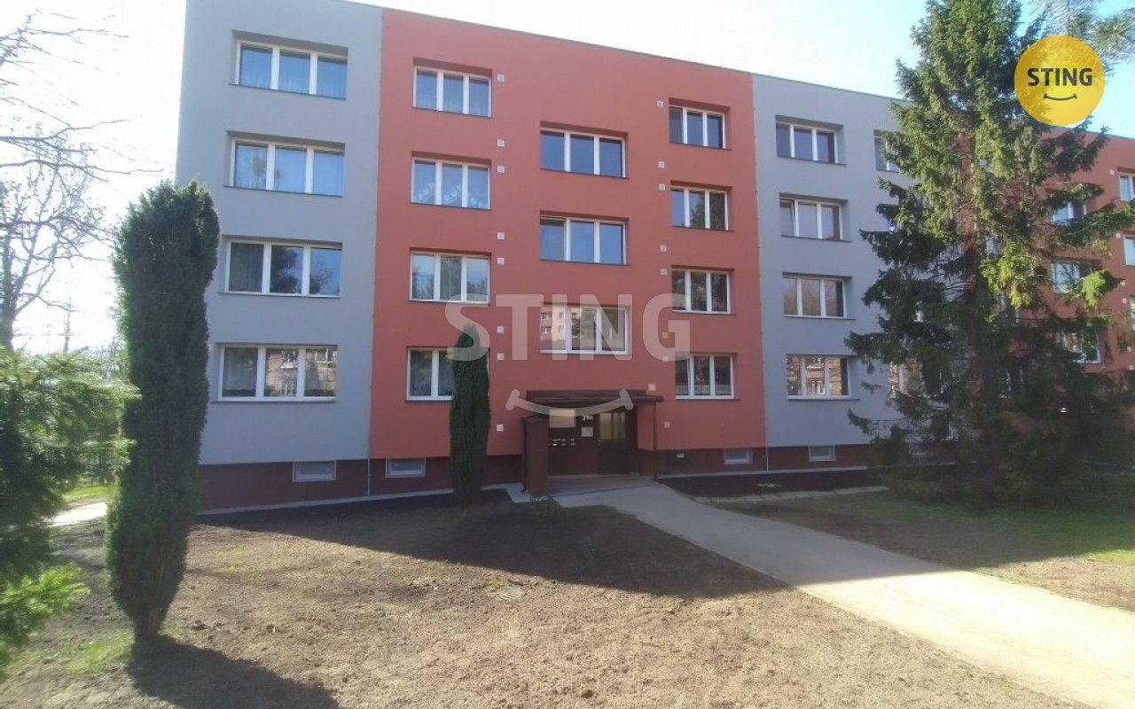Pronájem bytu 2+1 44 m² - foto 3