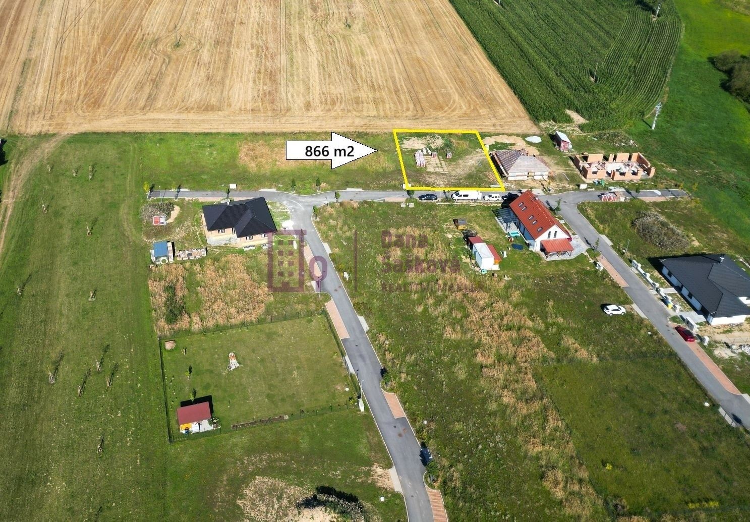 Prodej pozemku 866 m² - foto 6