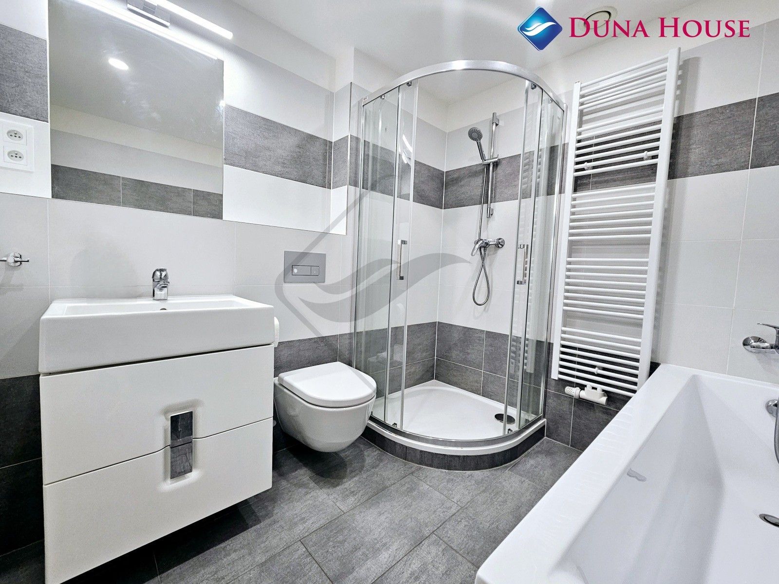 Prodej bytu 3+kk 75 m² - foto 3
