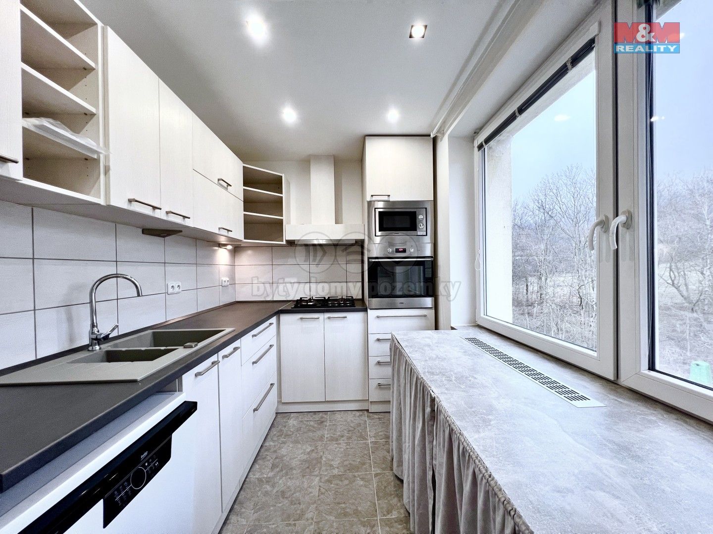 Prodej bytu 3+1 62 m² - foto 4