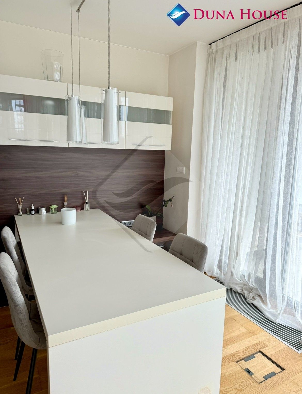 Prodej bytu 1+kk 54 m² - foto 4