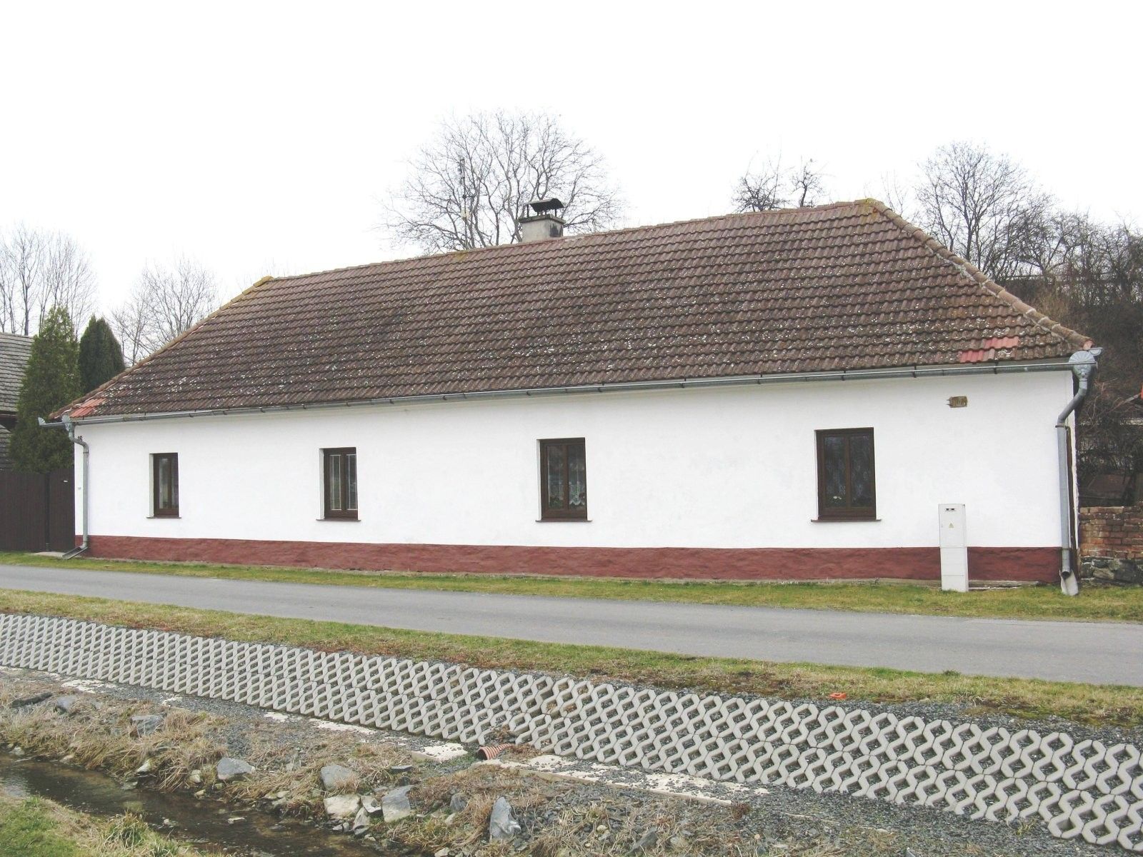 Prodej domu 300 m² - foto 1