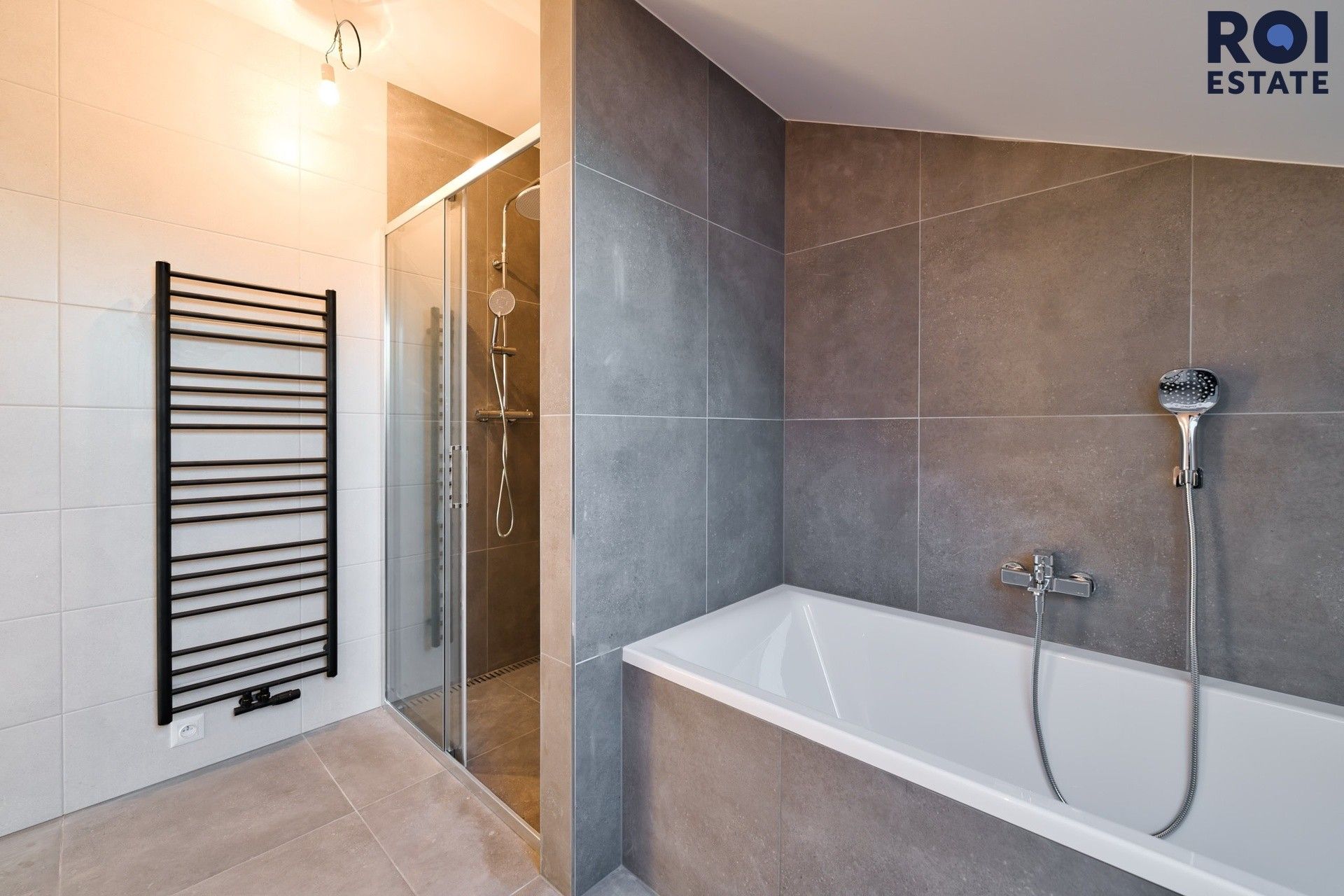 Prodej nemovitosti 167 m² - foto 3