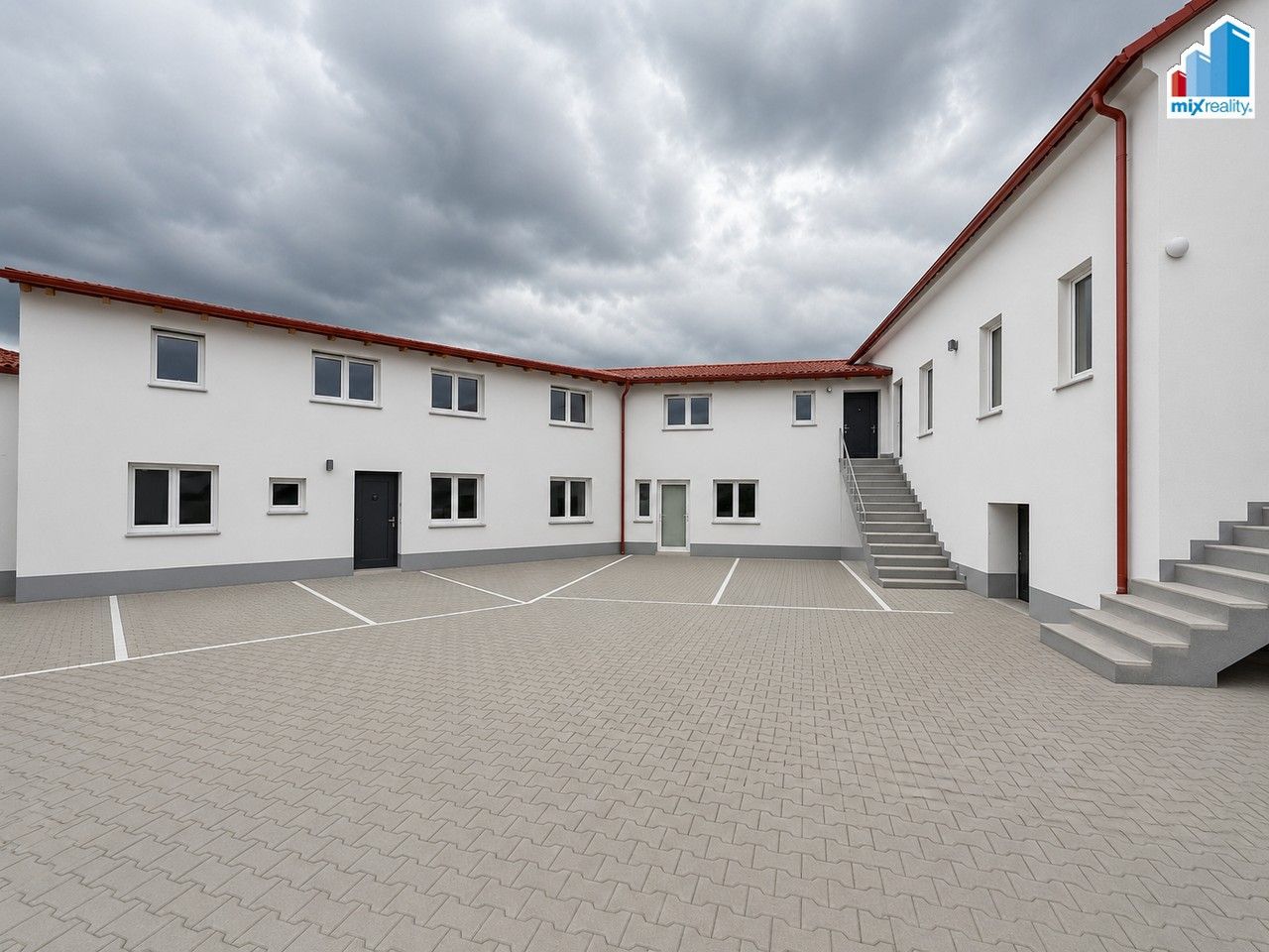 Prodej bytu 1+kk 52 m² - foto 3